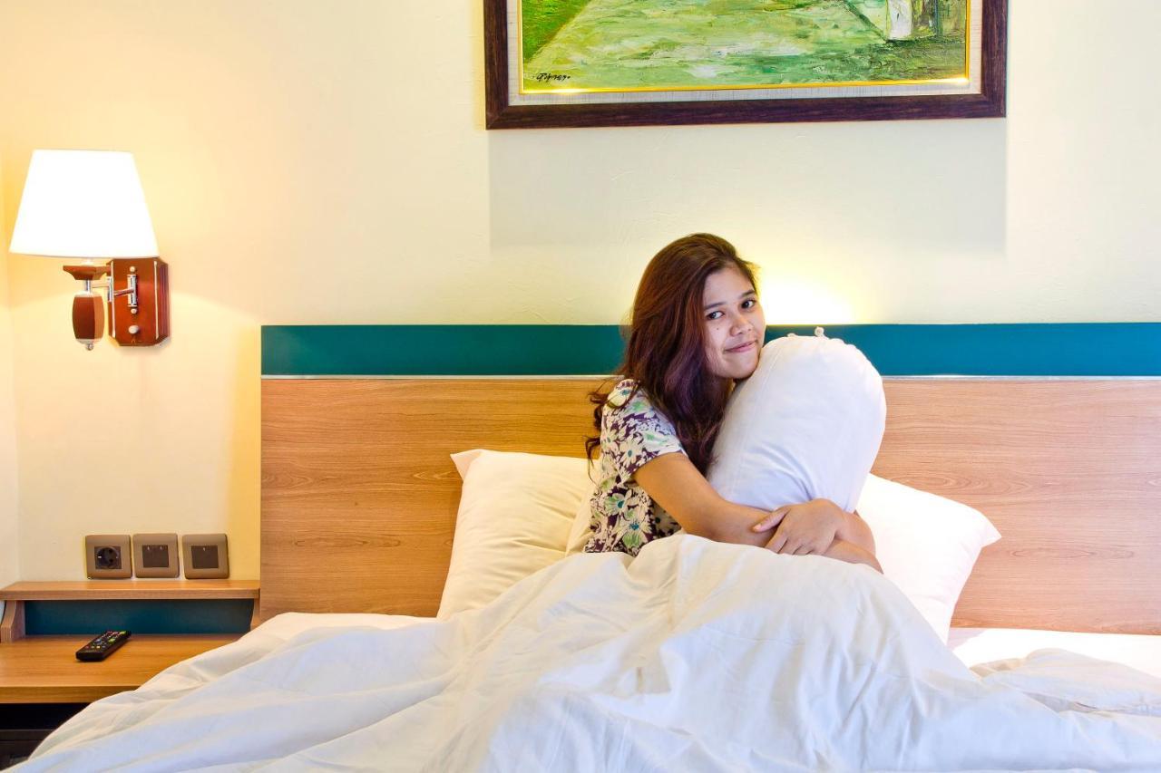 Green Batara Hotel Bandung Exterior foto