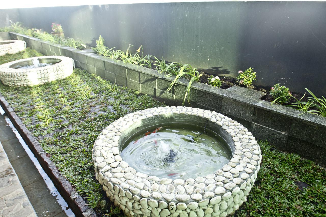 Green Batara Hotel Bandung Exterior foto