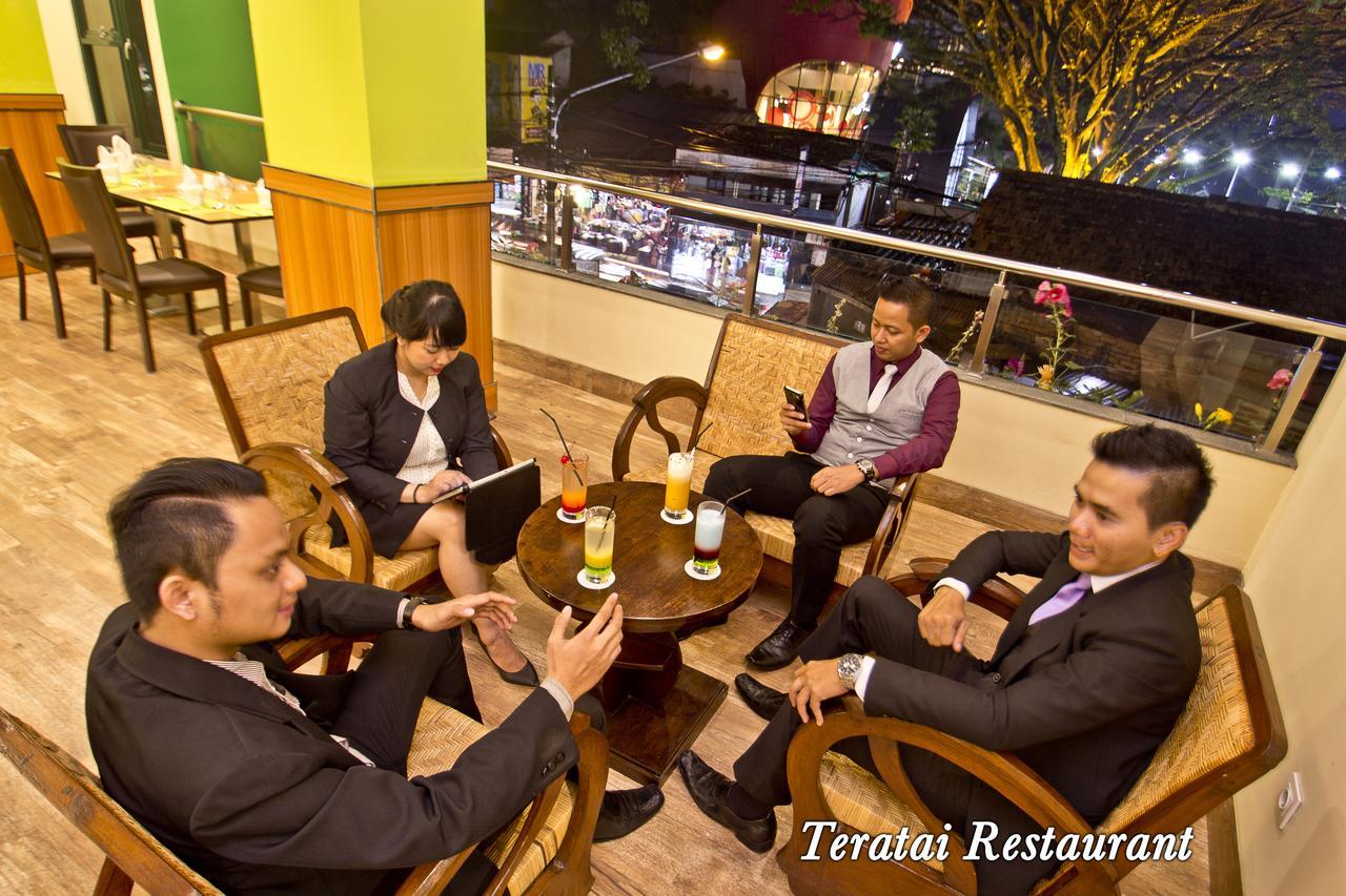 Green Batara Hotel Bandung Exterior foto