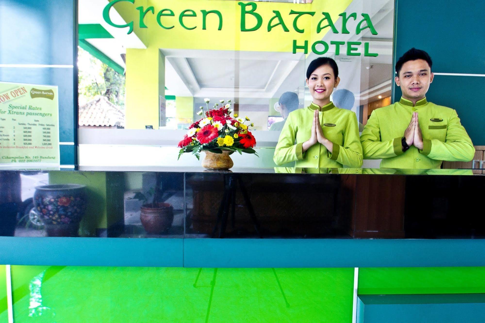Green Batara Hotel Bandung Exterior foto